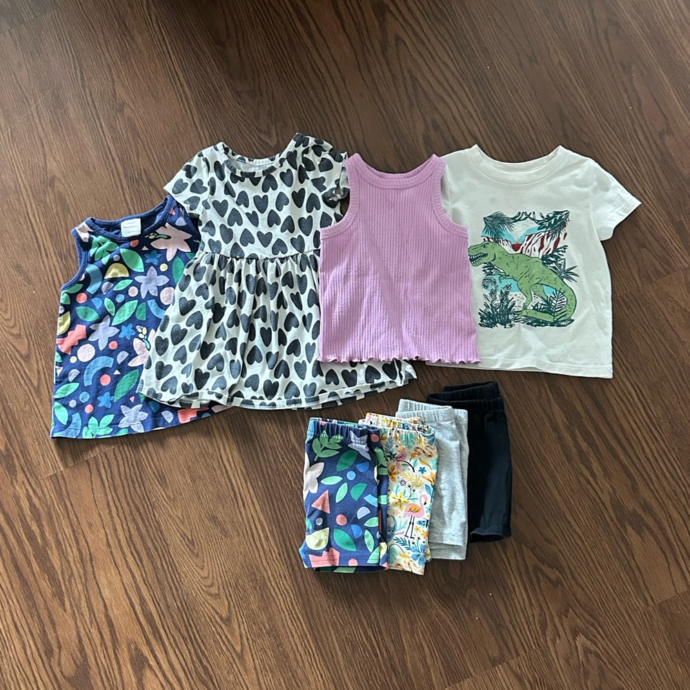 Bundle of 2T Summer Clothes
